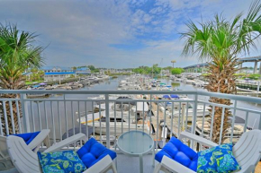 Convenient North Myrtle Beach Condo with Pool!